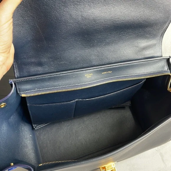 Celine Medium Trapeze Bag. Pre-owned. Great condition. Please refer to pics. - Picture 5 of 6